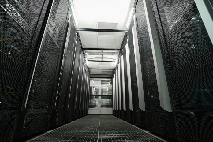 Σκληροί δίσκοι Toshiba: Διπλάσια παραγωγή με ορίζοντα τα 100TB Σκληροί δίσκοι Toshiba: Διπλάσια παραγωγή με ορίζοντα τα 100TB